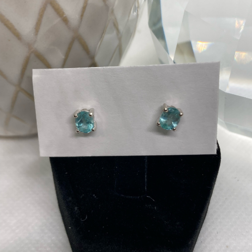 Apatite Studs Earring