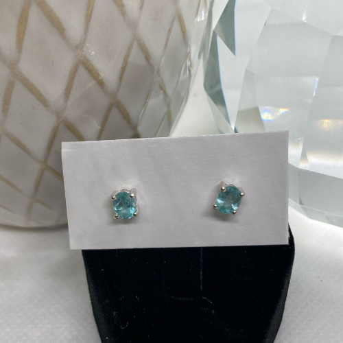 Apatite Studs Earring