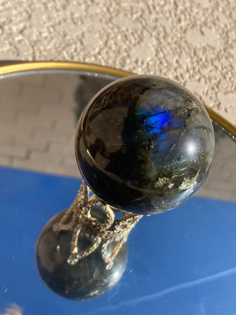 Flashy Labradorite sphere